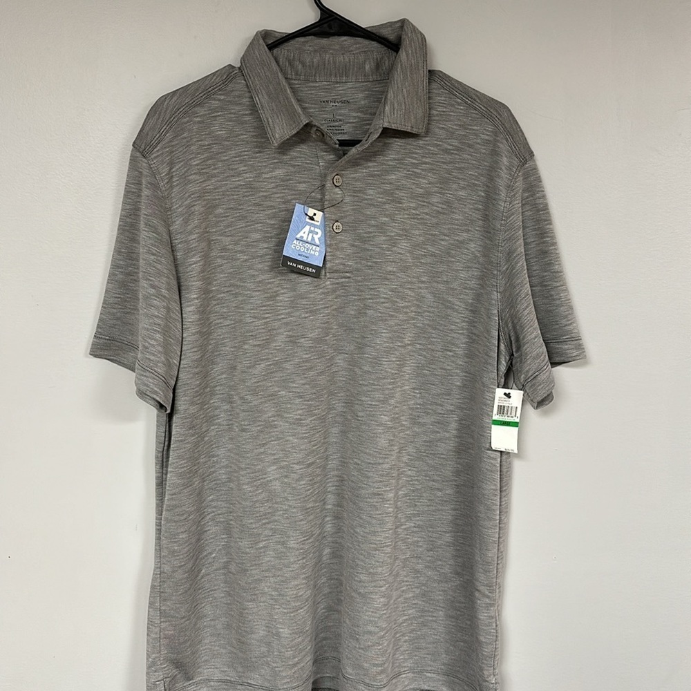 NWT Van Heusen Air Classic Fit Polo / Golf Shirt, Overall Cooling, wicking, L
